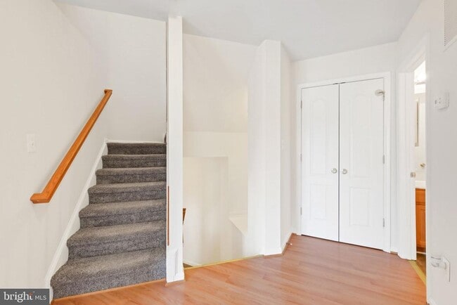 Building Photo - 103 Whiskey Creek Cir