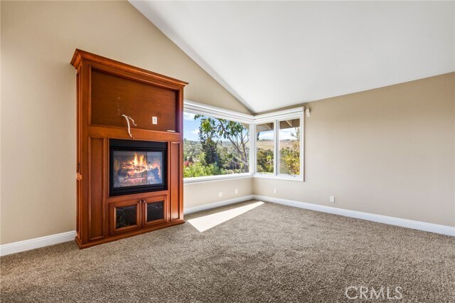 Building Photo - 2 Cedar Ridge