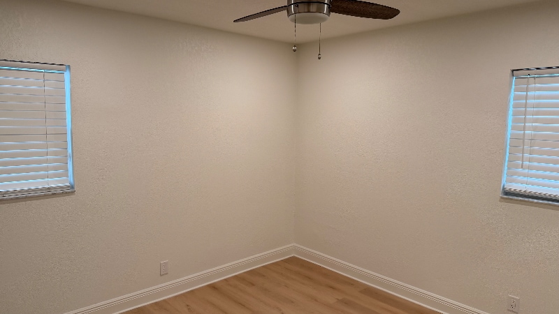 Building Photo - 8708 N Pawnee Ave