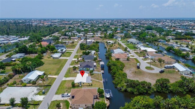 Building Photo - 644 Bonita Ct