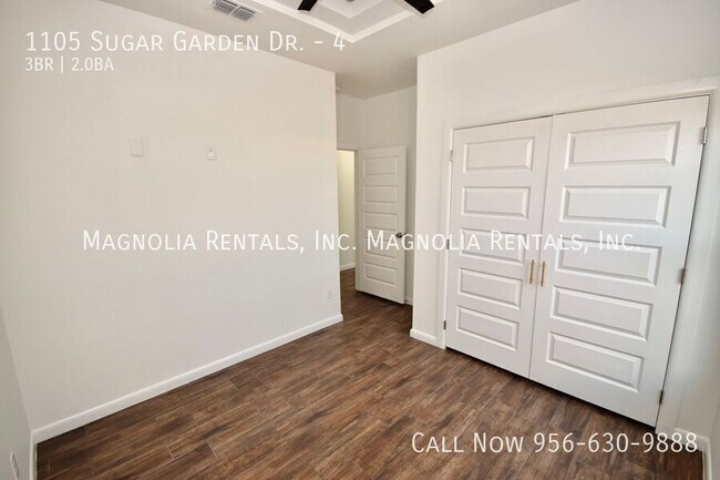 Building Photo - 1105 Sugar Gdn Dr