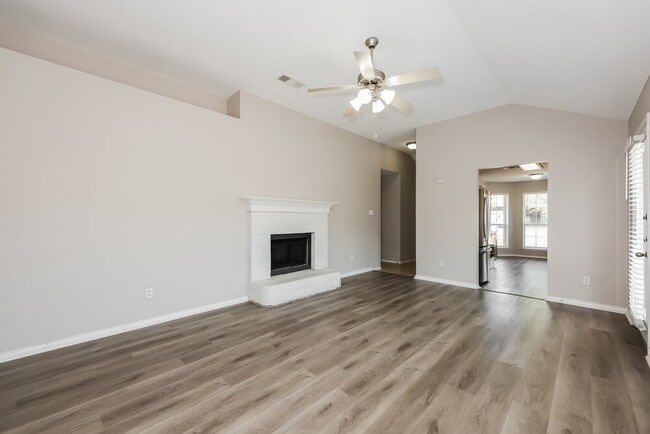 Building Photo - 2612 Pearl