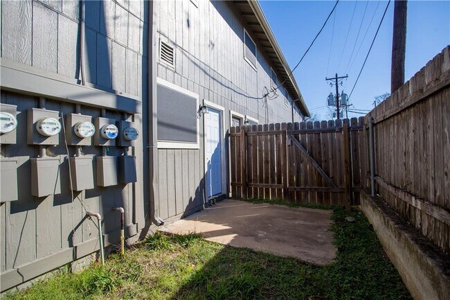 Building Photo - 11519 Pecan Creek Pkwy