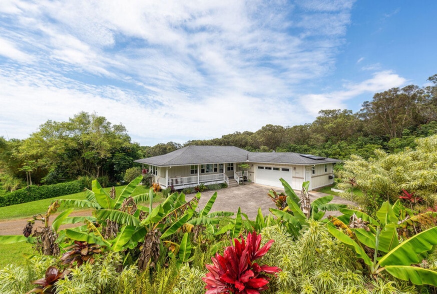 Building Photo - 896 Hoomalolo Pl