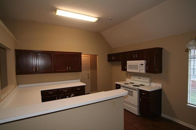 Building Photo - 5497 Steffani Dr