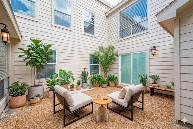 Building Photo - 1623 Cherry Ridge Dr