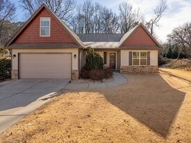 Building Photo - 207 Blacks Dr