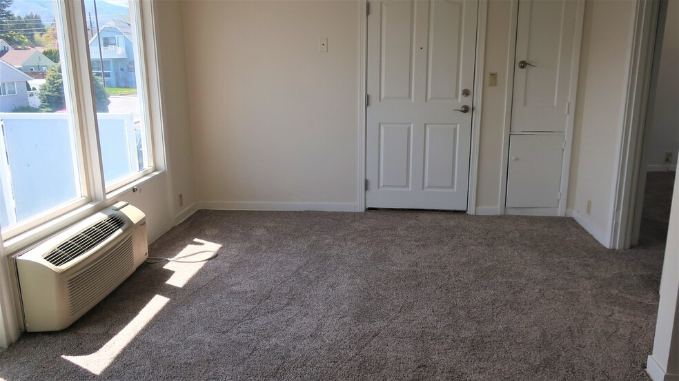 Building Photo - 110 Lavender Ct
