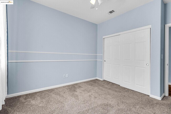 Building Photo - 1361 Tiffany Dr