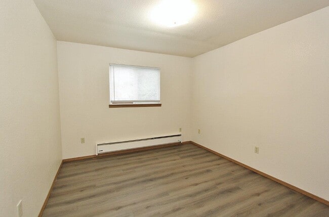 Building Photo - 1310 Poplar St