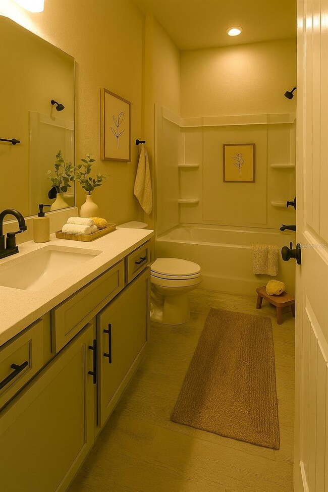 Building Photo - 7415 Olivewood Ave