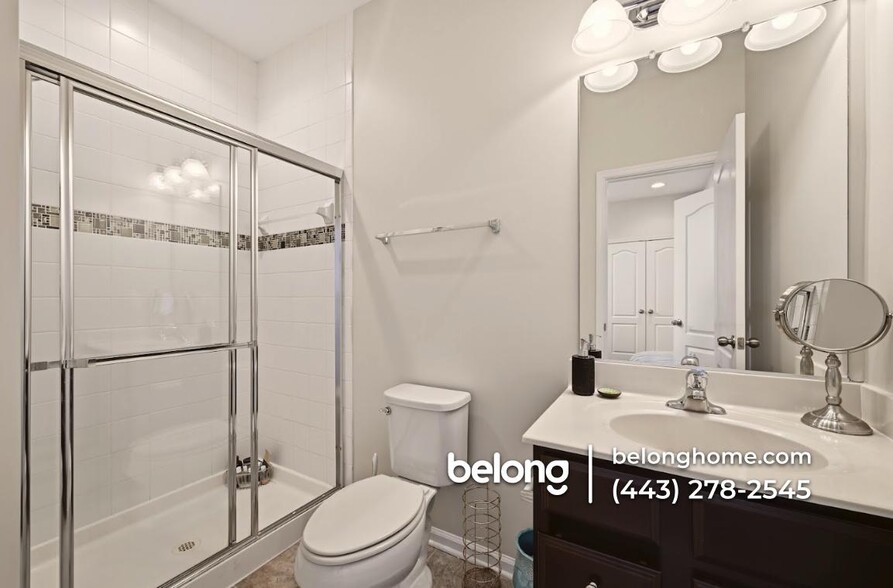Building Photo - 719 River Mist Dr