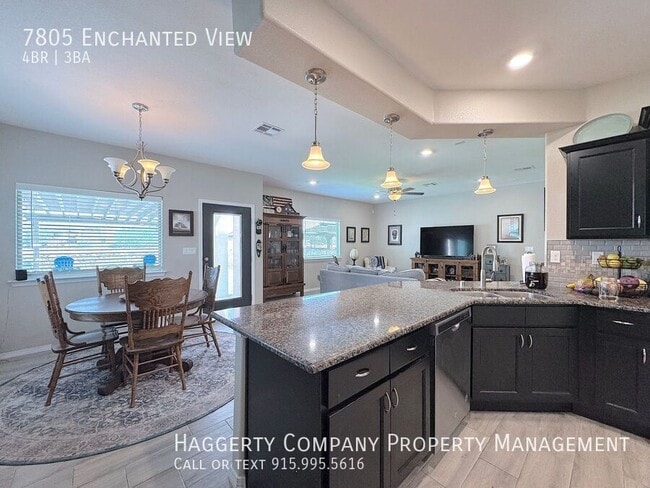Building Photo - 7805 Enchanted View Dr