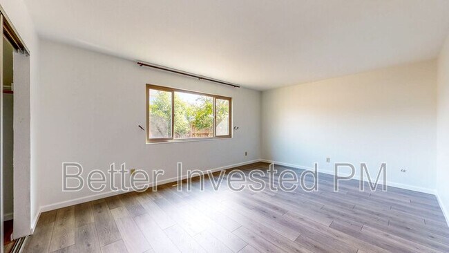 Building Photo - 1417 Gregory Ct