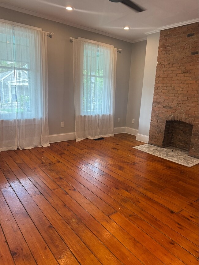 Building Photo - 946 Hunter Ave