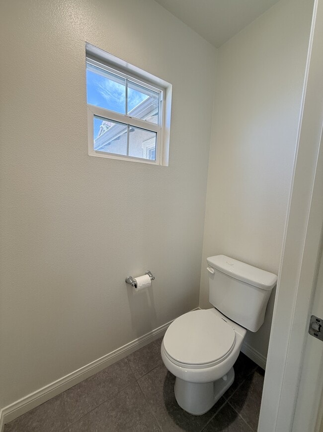 Building Photo - 672 Sage Brook Ct