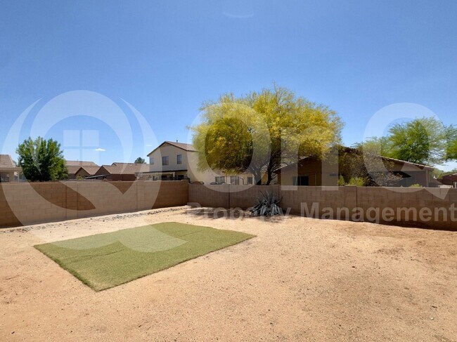 Building Photo - 6656 S Blue Wing Dr