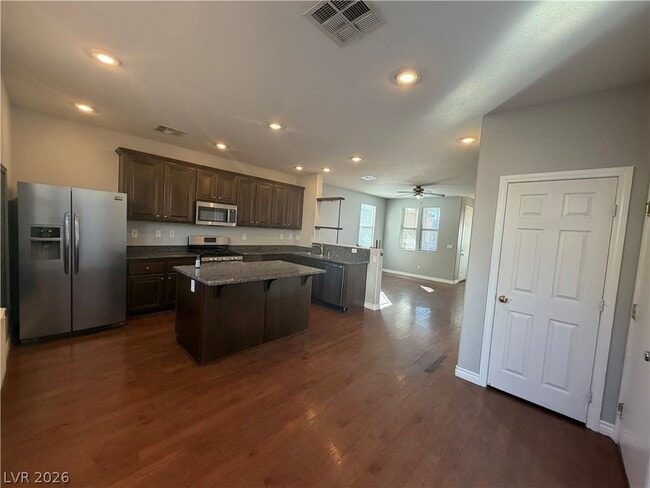 Building Photo - 10806 Old Ironsides Ave