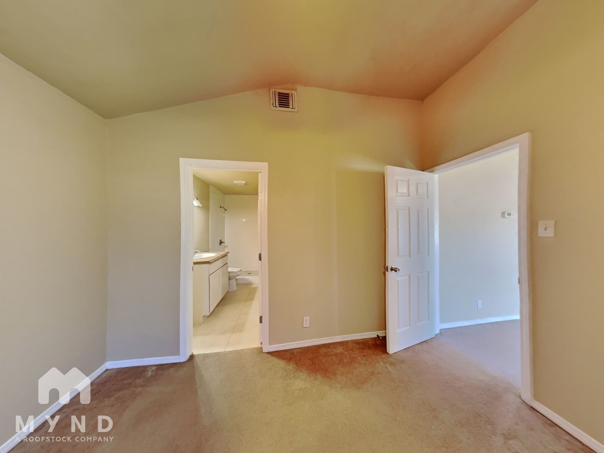 Building Photo - 3118 Beacon Field Dr