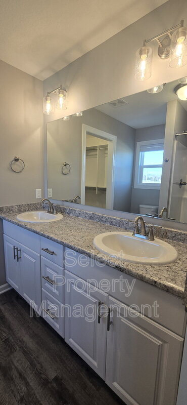 Building Photo - 5254 Broad Fields Cove