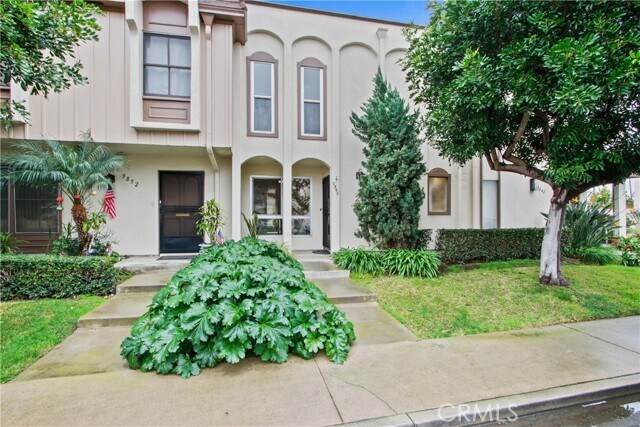 Primary Photo - 9846 Villa Pacific Dr
