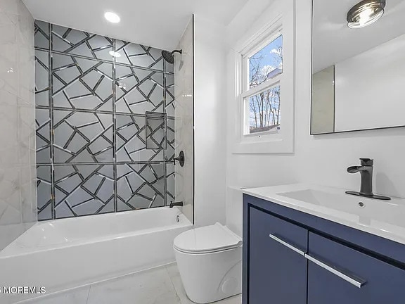 Building Photo - Beautifully Renovated Home in a Sought Aft...