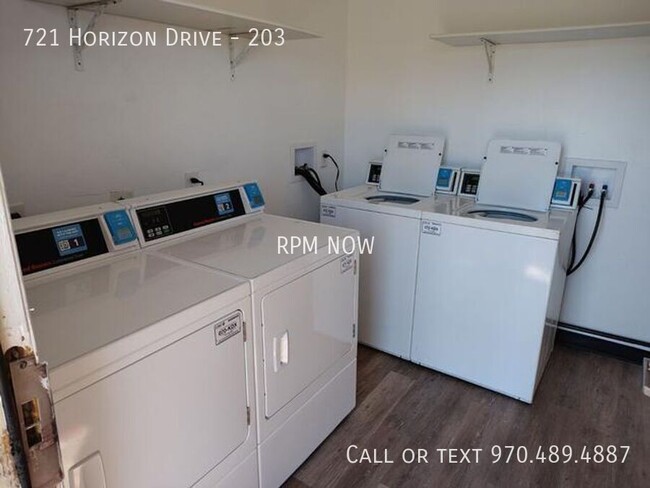 Building Photo - 721 Horizon Dr