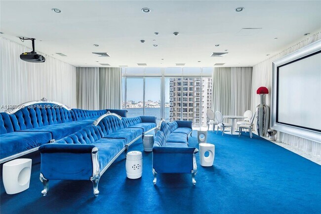 Building Photo - 465 Brickell Ave