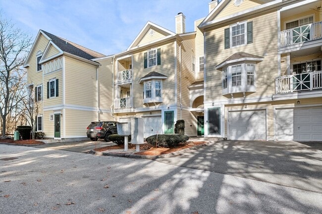 Building Photo - 709 Gazebo Cir