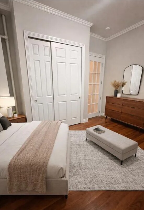 Building Photo - E. 75th St, 5th Ave