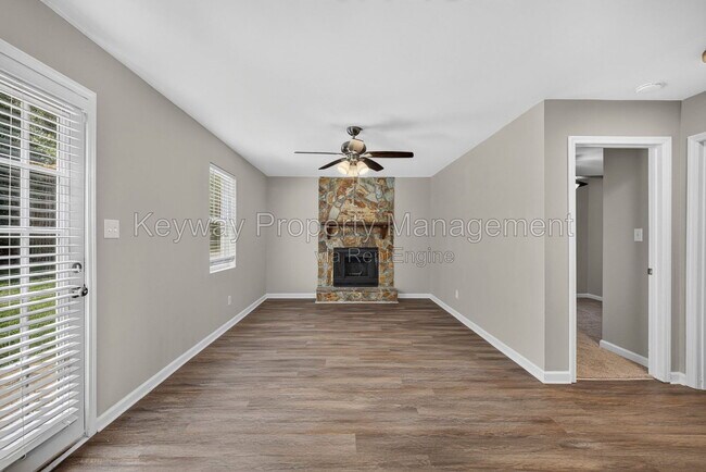 Building Photo - 2712 Fair Oak Ct