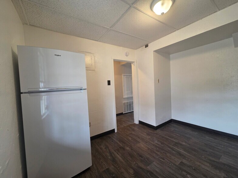 Building Photo - 529 NW 15th Dr