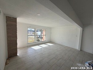 Building Photo - 229 E Langley Blvd