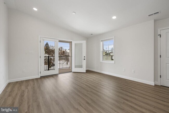 Building Photo - 2185 Kimberton Rd