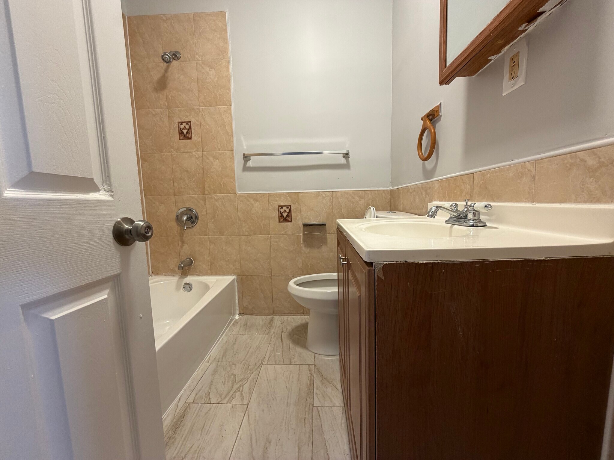 Building Photo - 49 Lembeck Ave