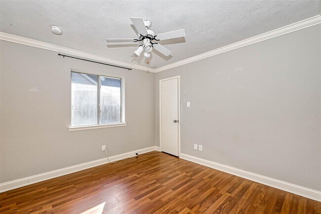 Building Photo - 14410 Cypress Meadow Dr