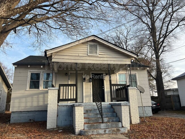 Building Photo - 220 W Virginia St