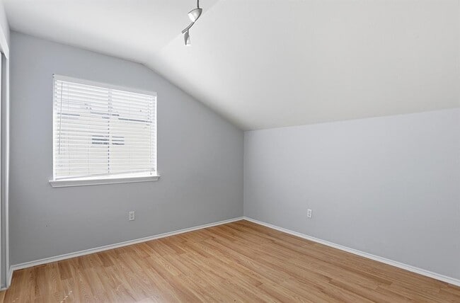 Building Photo - 2410 Charlie Harley Dr