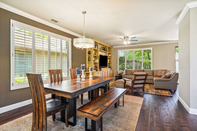 Building Photo - Coveted Crocker Grove Village in Gold River