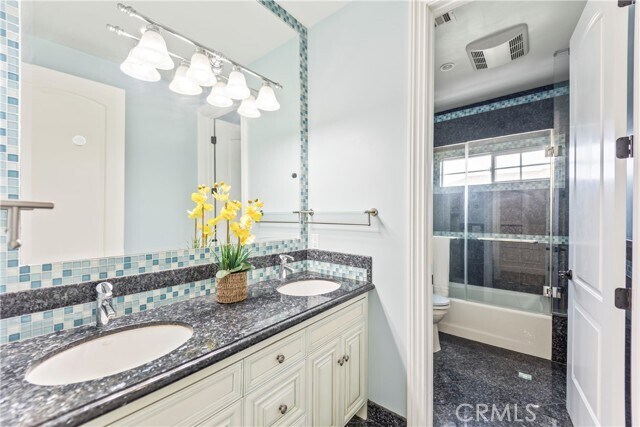 Building Photo - 1117 Encanto Dr