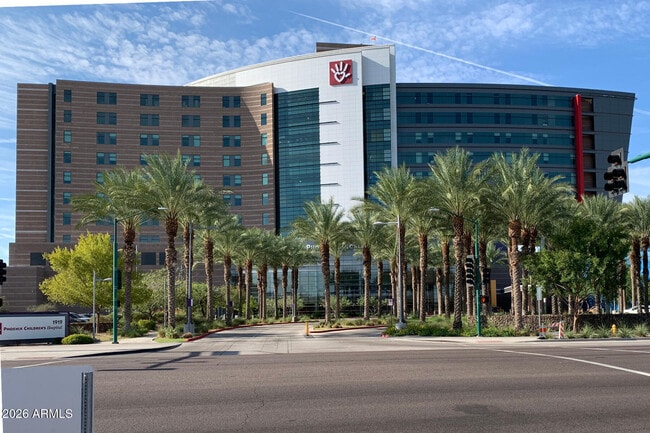 Building Photo - 6240 N 16th St