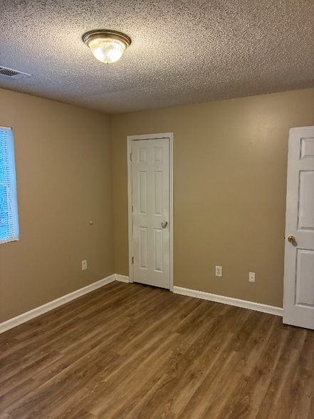 Building Photo - 133 Orchard Pass