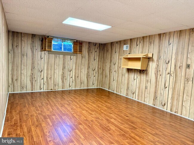 Building Photo - 9108 Shotgun Ct