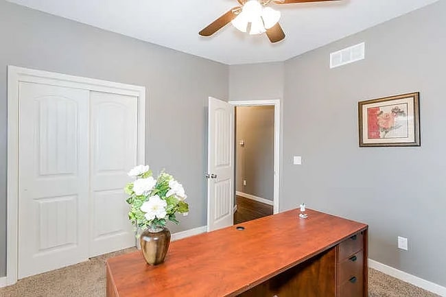 Building Photo - 1218 S Longford St