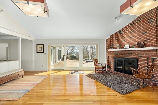 Building Photo - 39 Decatur St