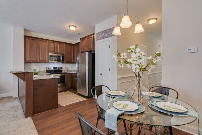 Building Photo - Cottages at Grovetown