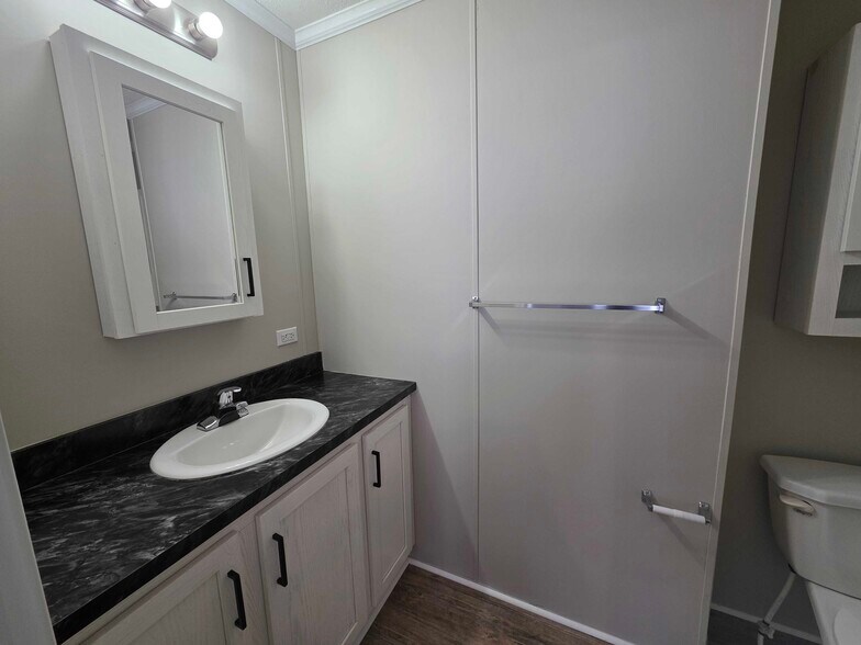 Building Photo - 3631 Juniper St