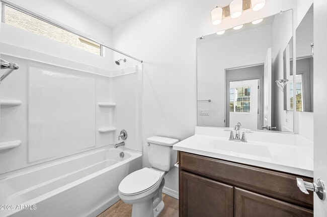 Building Photo - 8926 W Oregon Ave