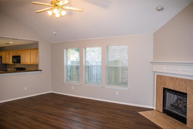 Building Photo - 111 N Misty Dawn Dr