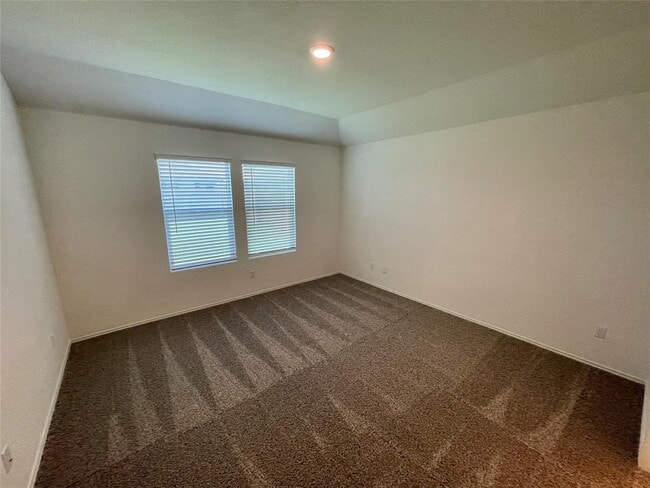 Building Photo - 107 Sophora Dr